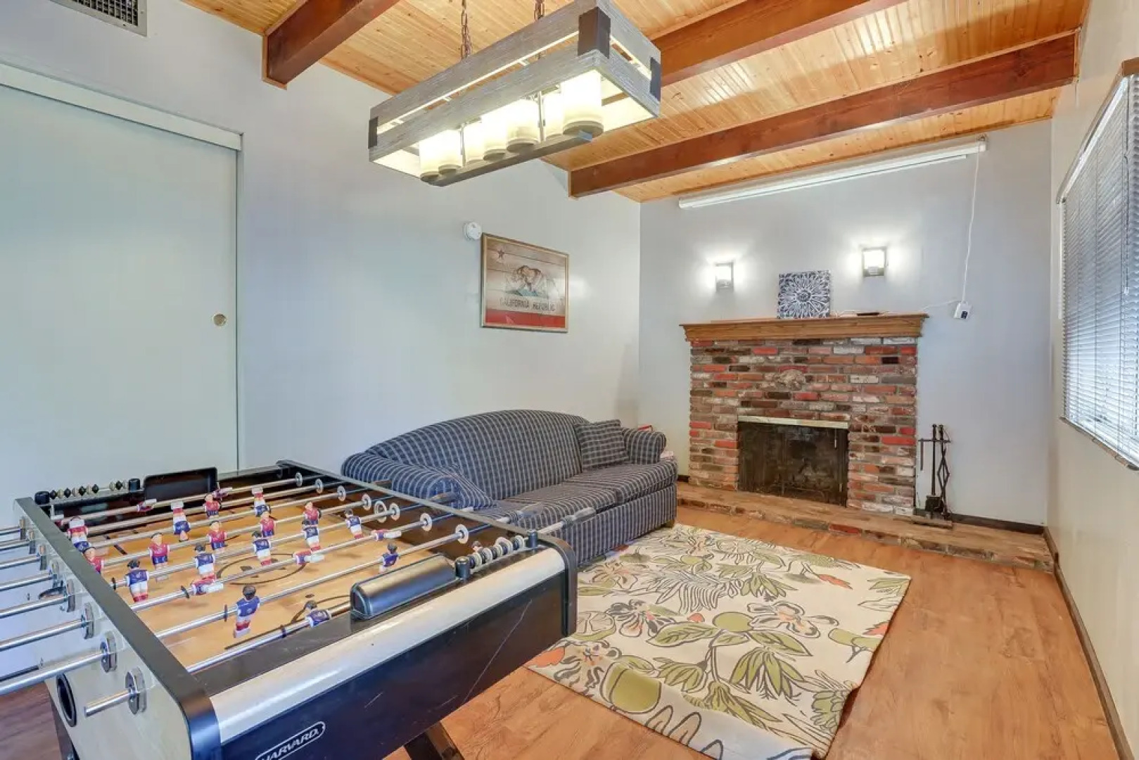 Running Springs Cabin: 8 Mi to Snow Valley!