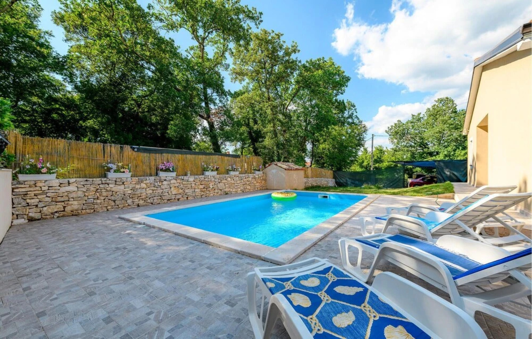 Beautiful Home in Rovinj With 2 Bedrooms, Outdoor Swimming Pool and Wifi
