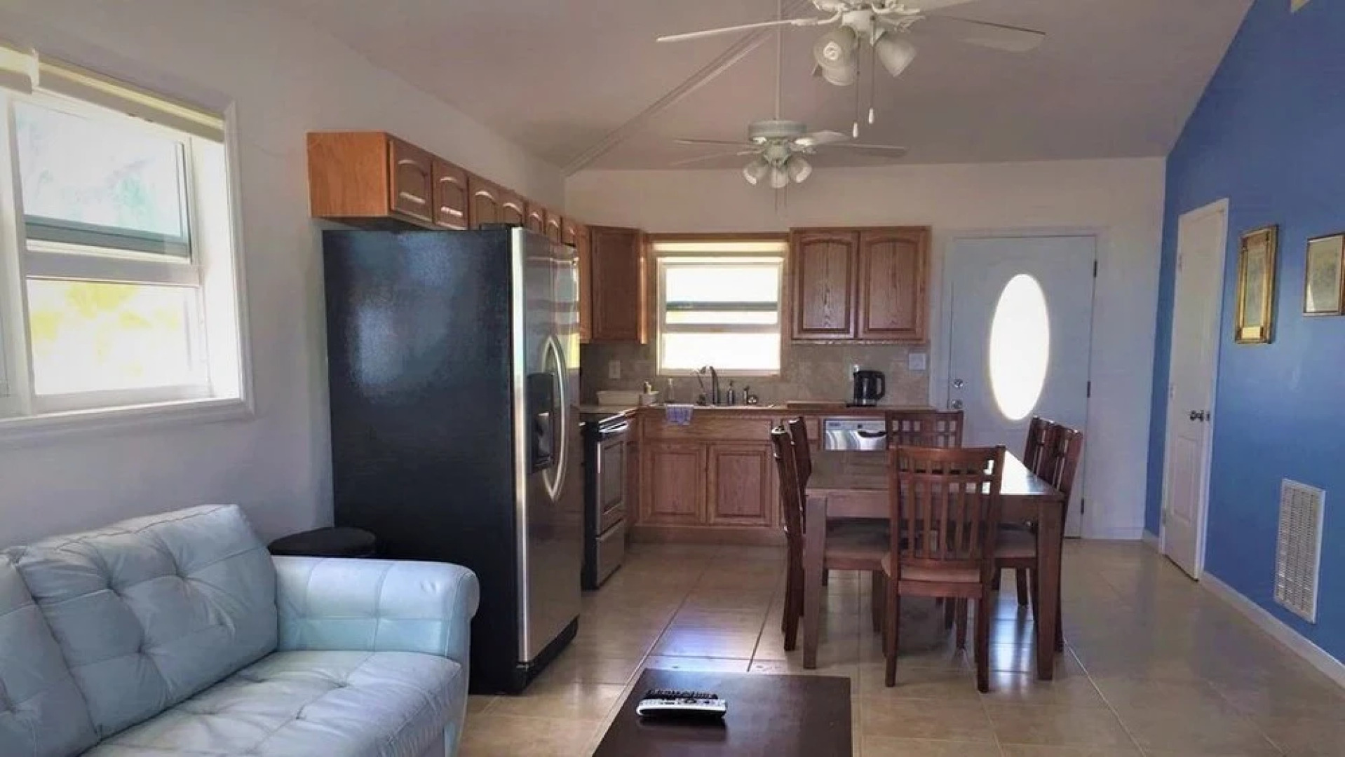 Paradise Beach Whole Property: 4 Beach Houses