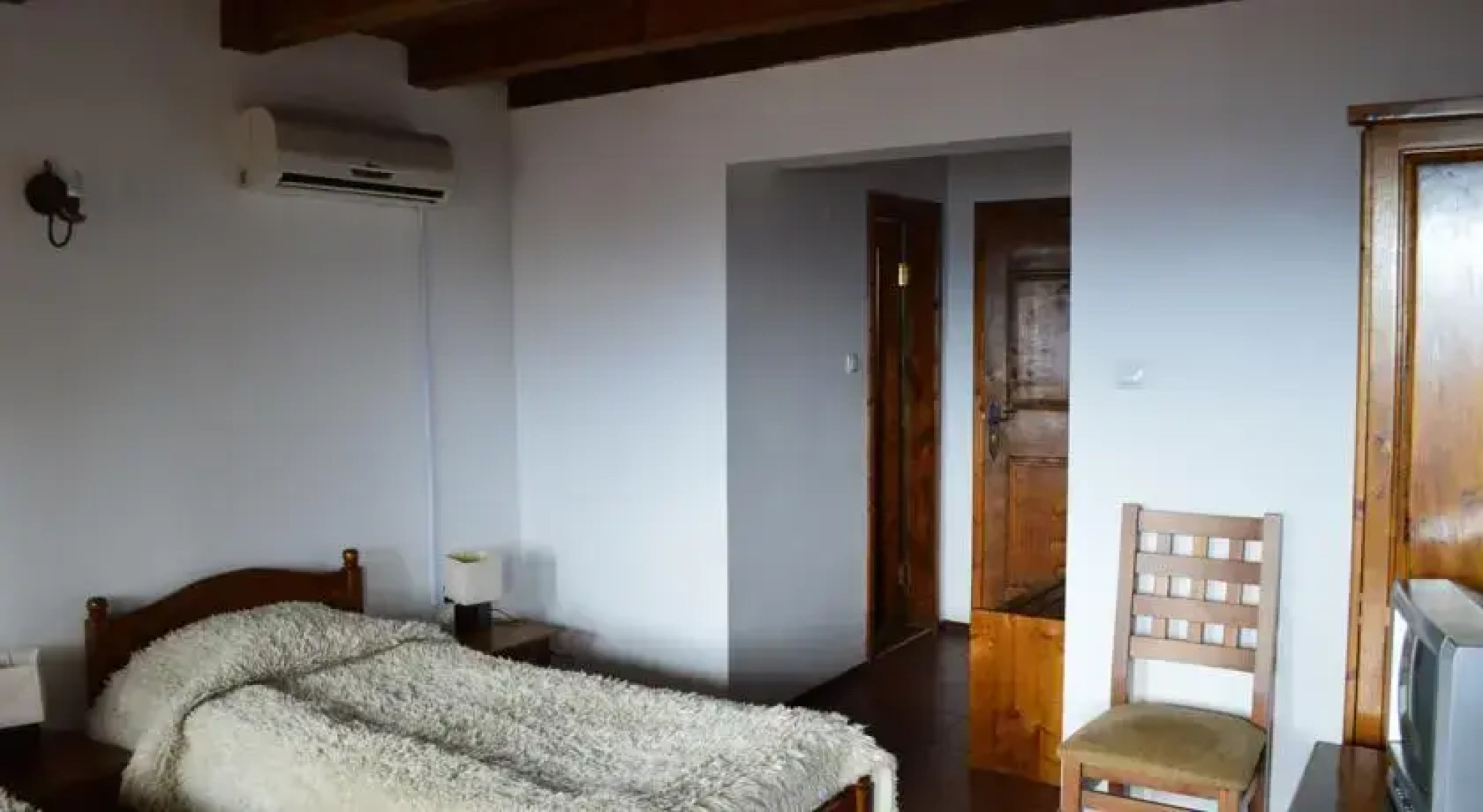 Kostadinovi Kashti Complex