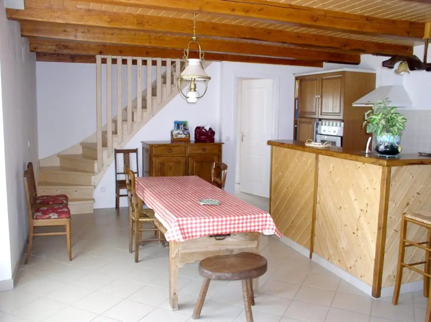 House With 4 Bedrooms in Saint-gènes-champespe, With Wonderful Lake Vi