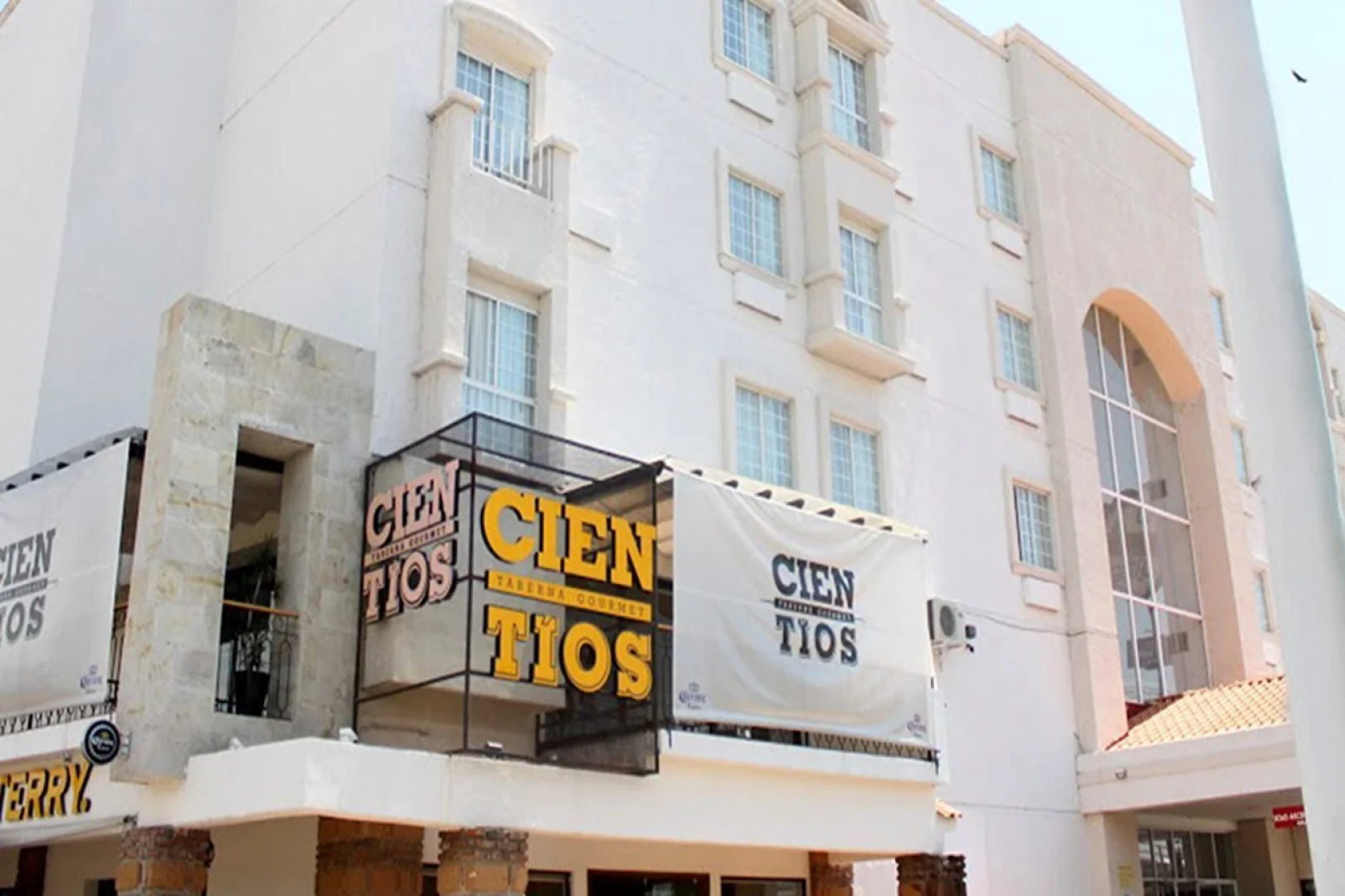 Hotel Suites Mexico Plaza Campestre