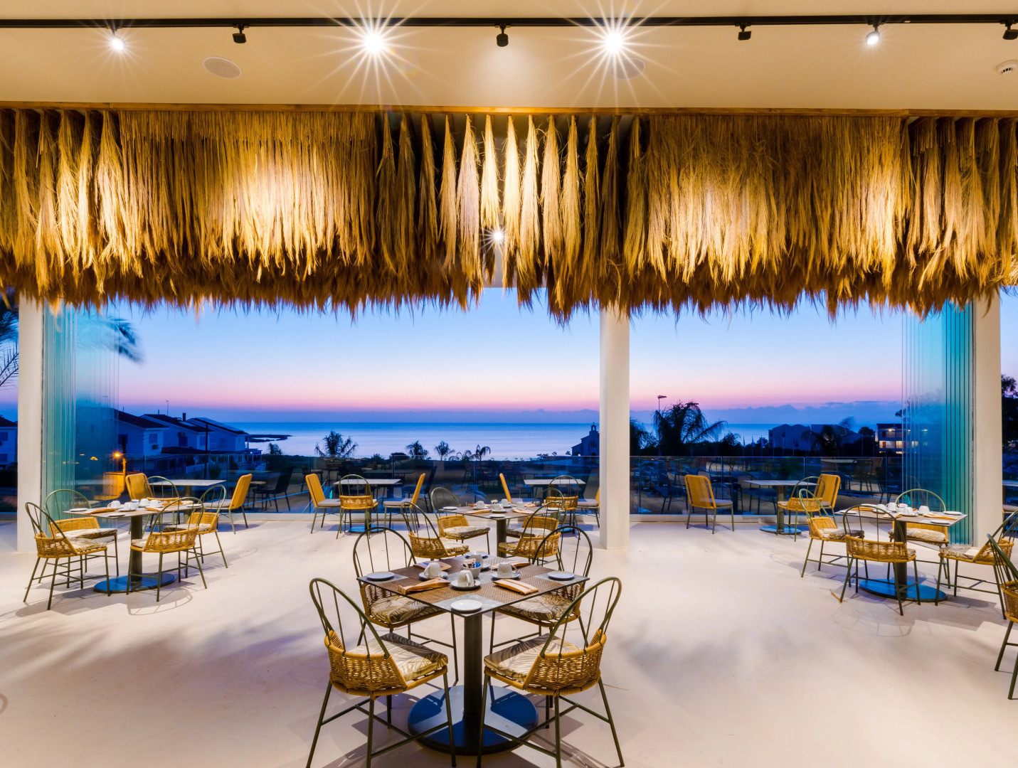 Cavo Zoe Seaside Hotel