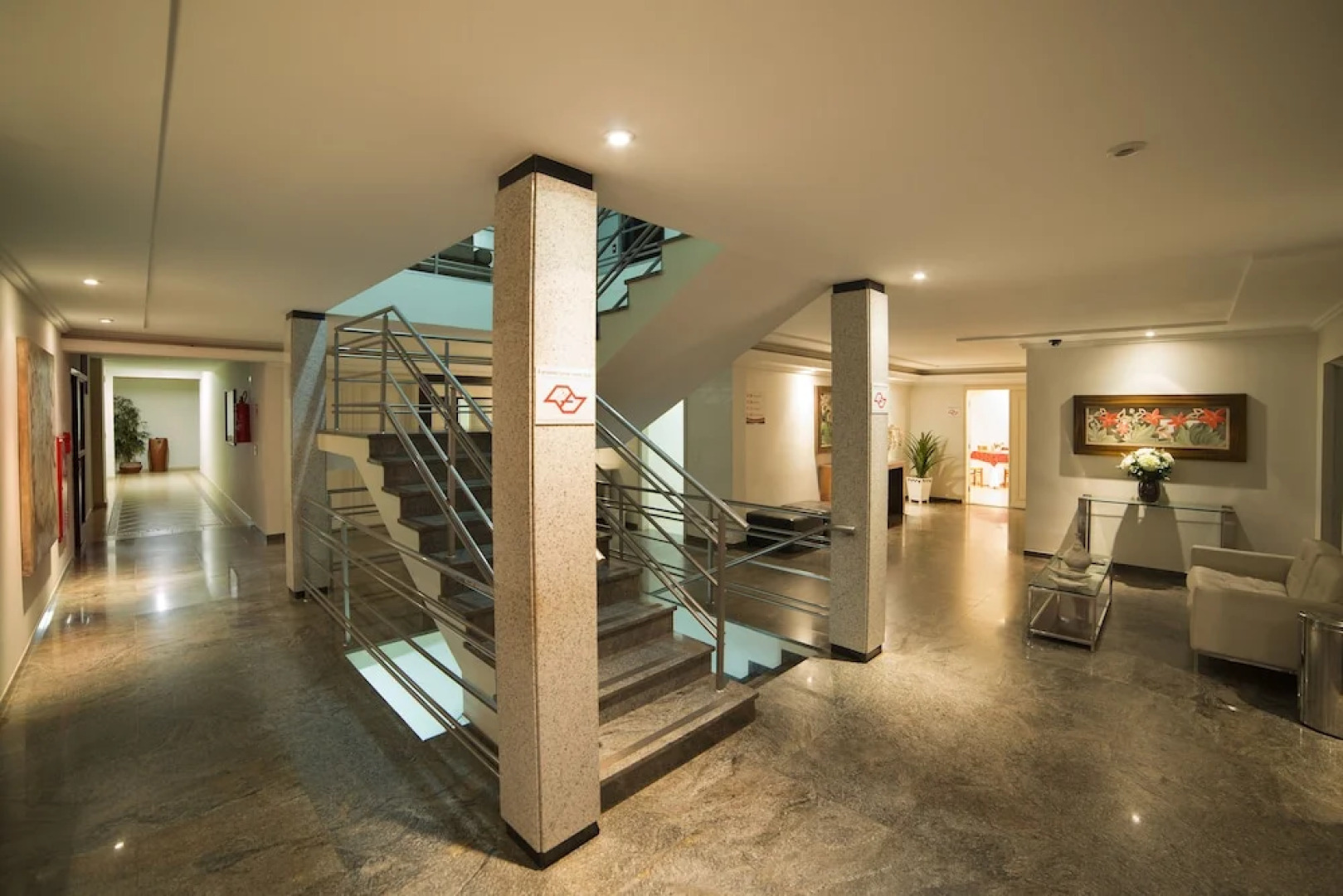 Reisper Palace Hotel