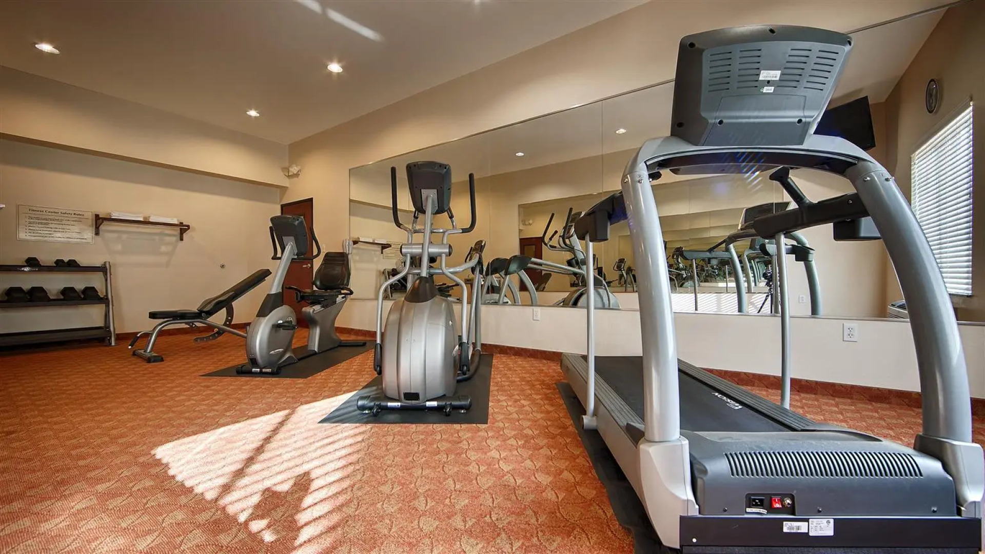 Best Western Lockhart Hotel & Suites