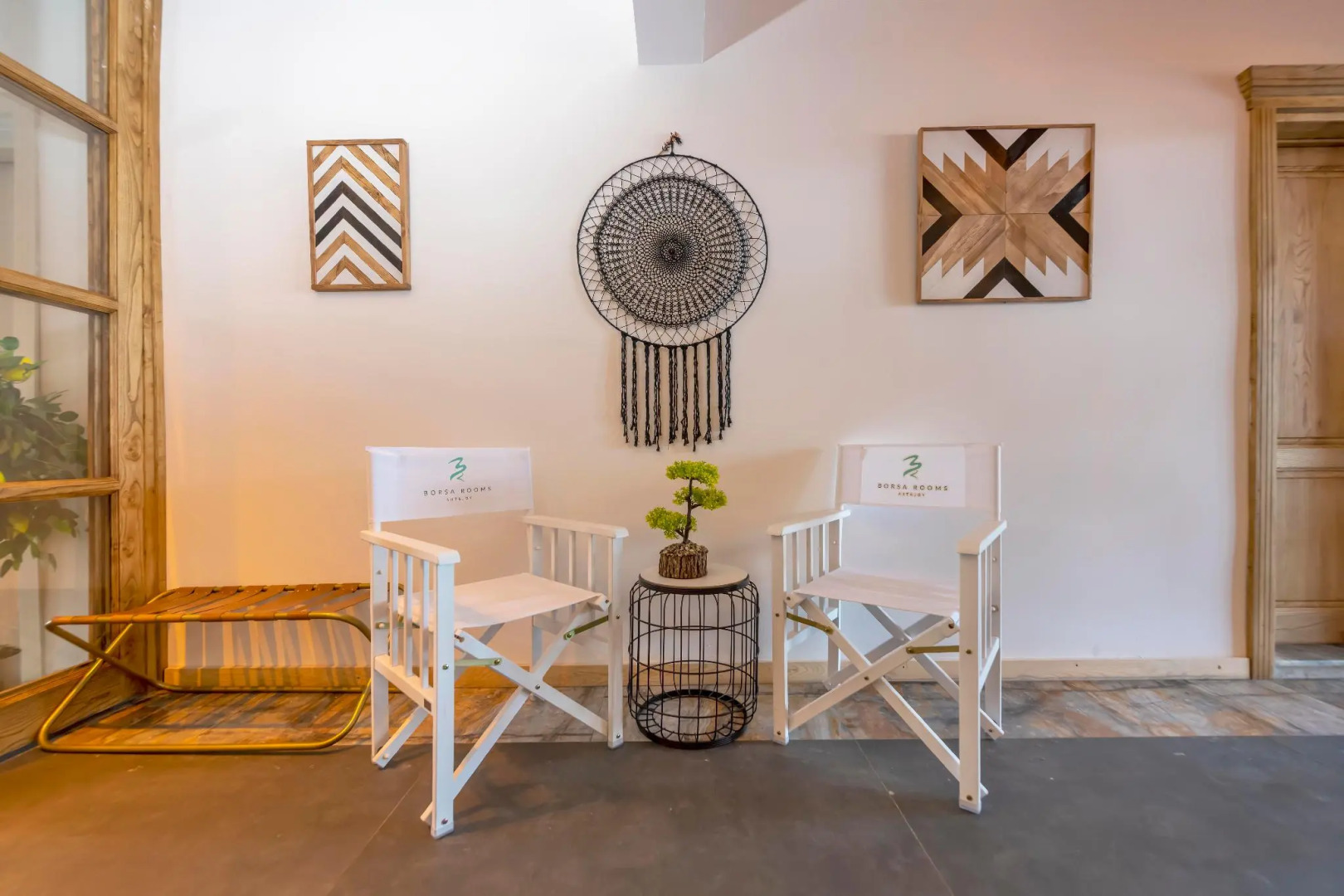 Borsa Rooms and Villas