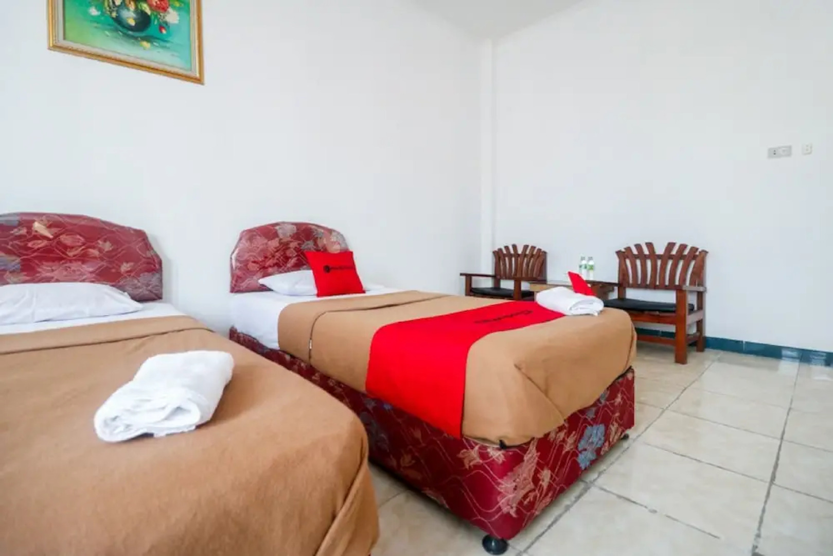 RedDoorz @ Jalan Diponegoro Lampung