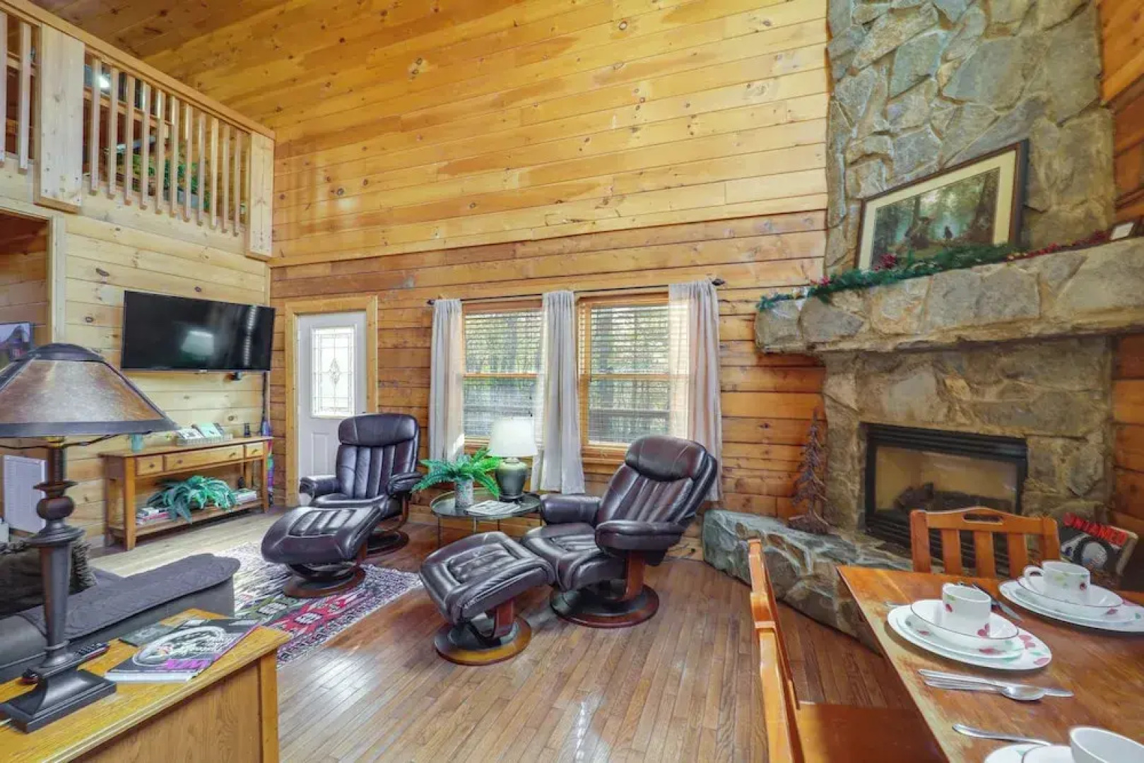 Cabin on 22 Acres w/ Patio - 3 Mi to Blowing Rock!