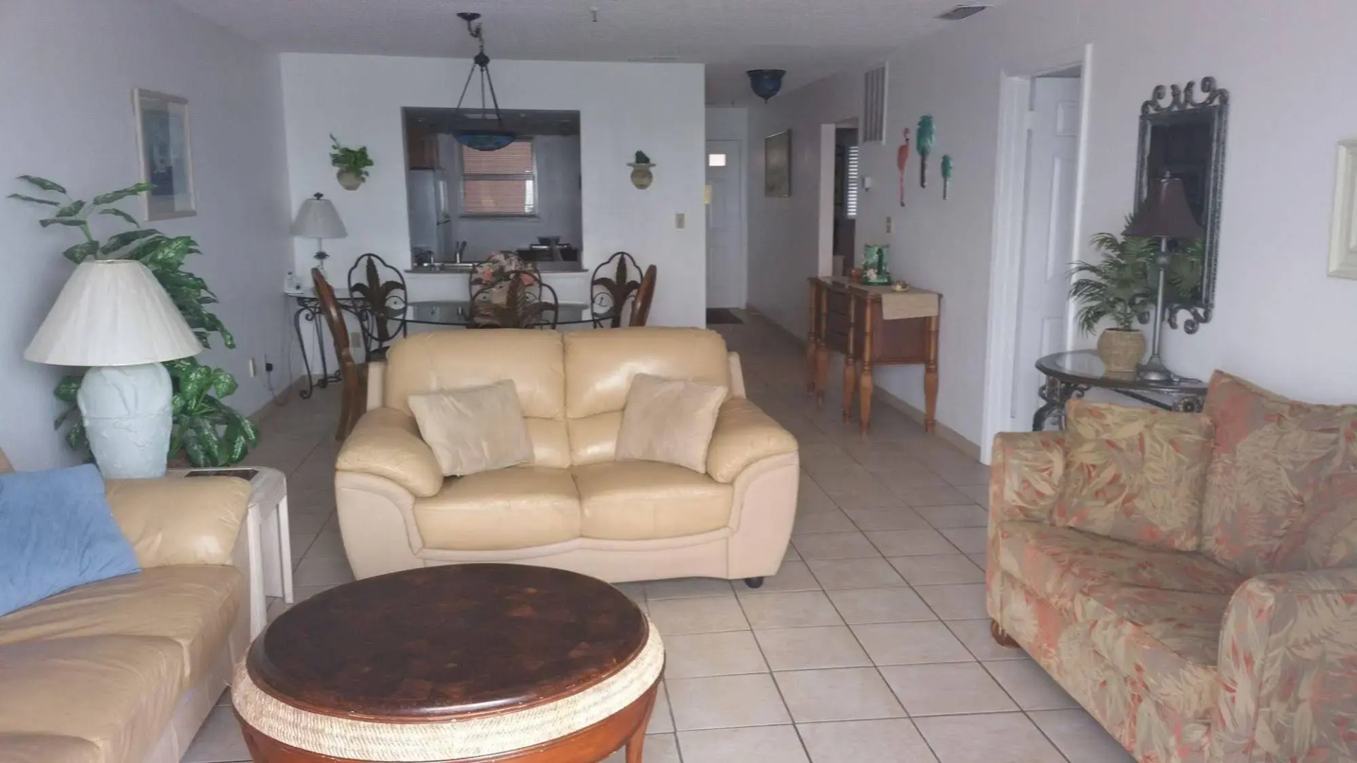 Seabreeze Condominiums