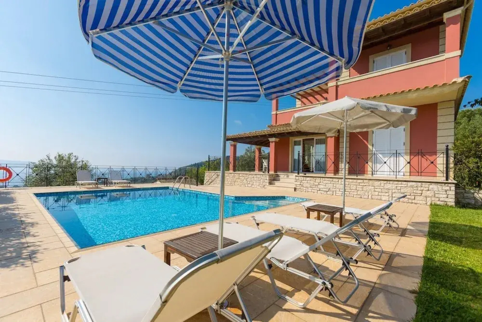 Villa Eleni Agios Stephanos Large Private Pool Walk to Beach Sea Views A C Wifi Eco-friendly - 1462