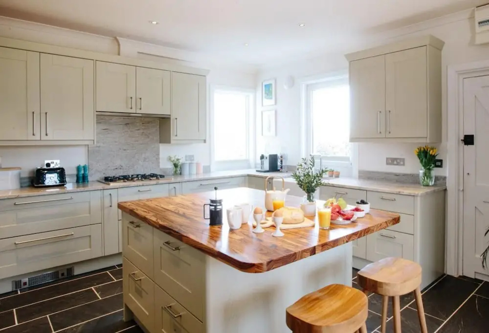 Beautiful 5-bed House in Port Isaac