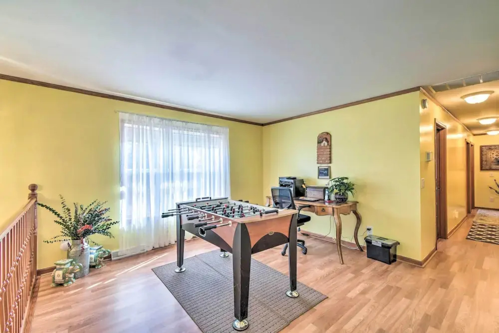 Chic Apple River Escape w/ Fire Pit!