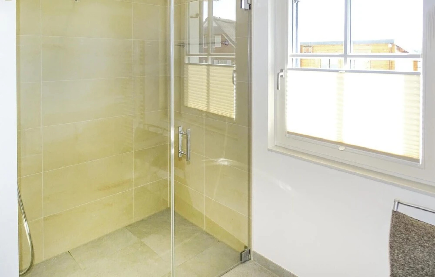 Nice Home in Zierow OT Poeler Drift With 2 Bedrooms, Sauna and Wifi