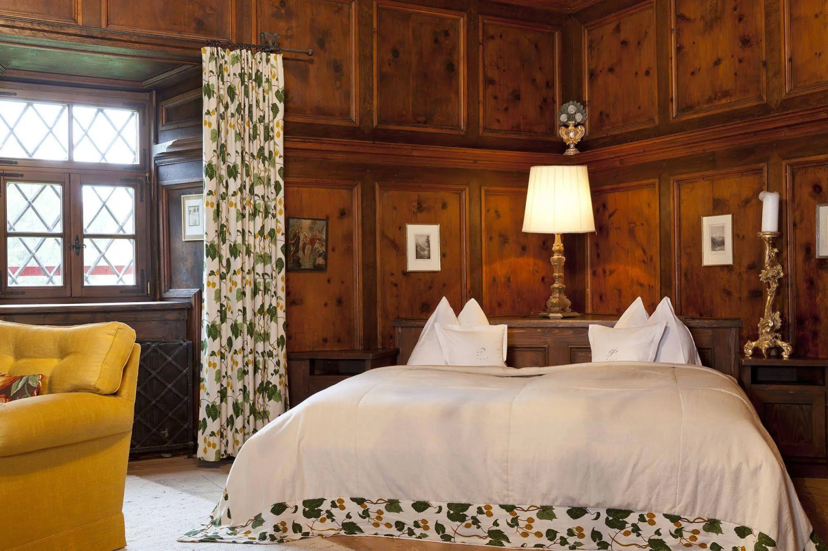 Schloss Prielau Hotel & Restaurants