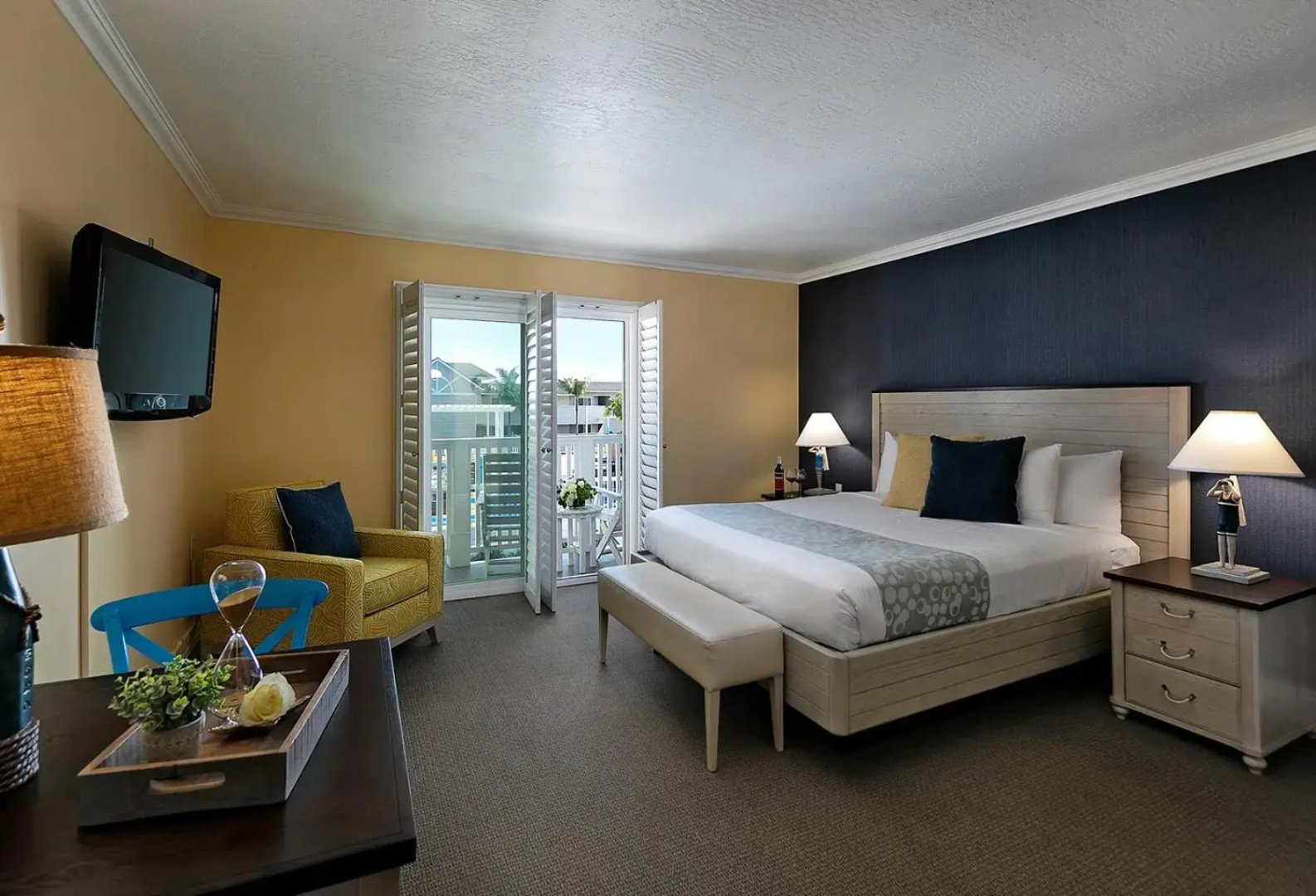 Pismo Lighthouse Suites