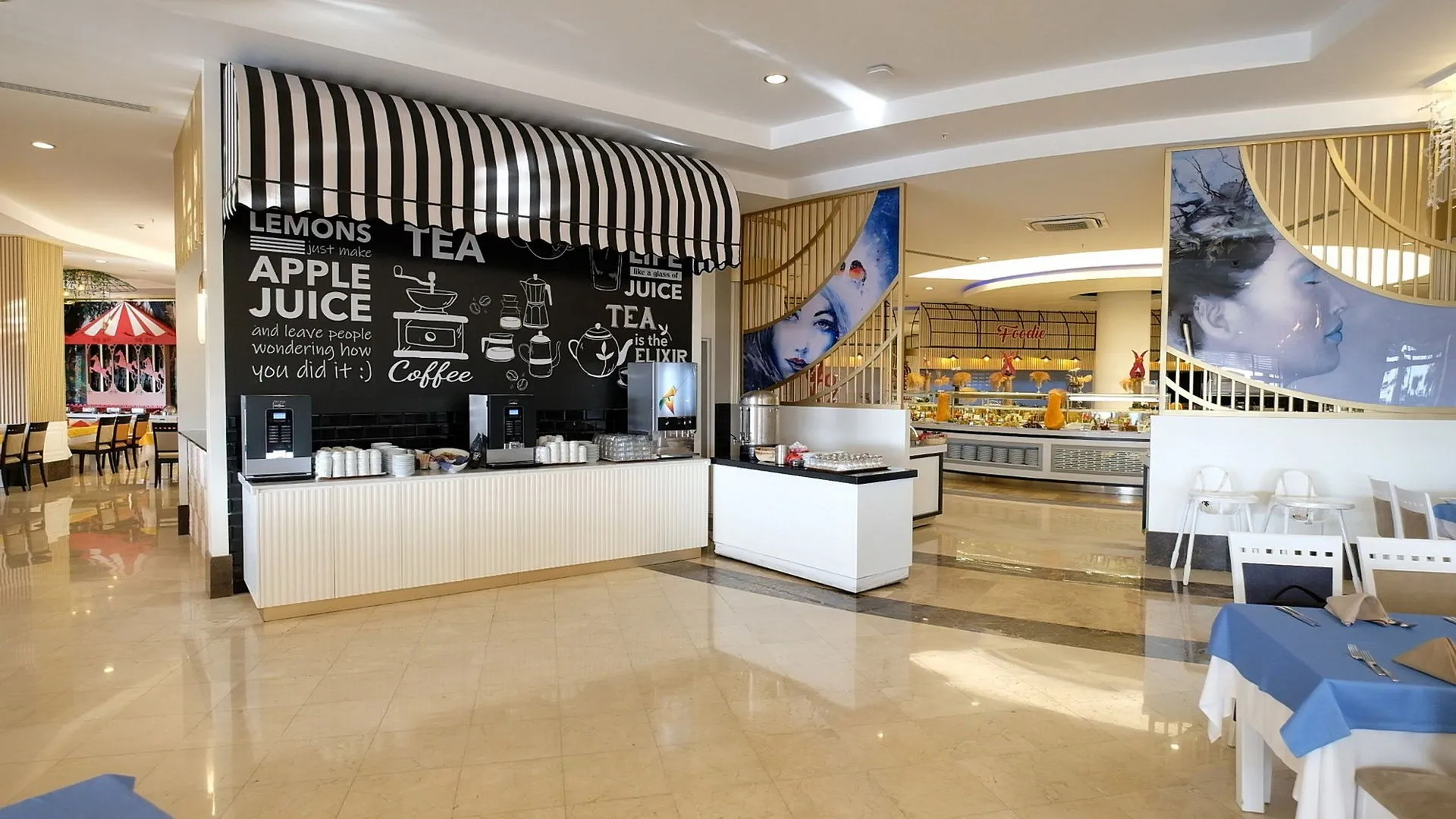 Seaden Sea World Resort & Spa