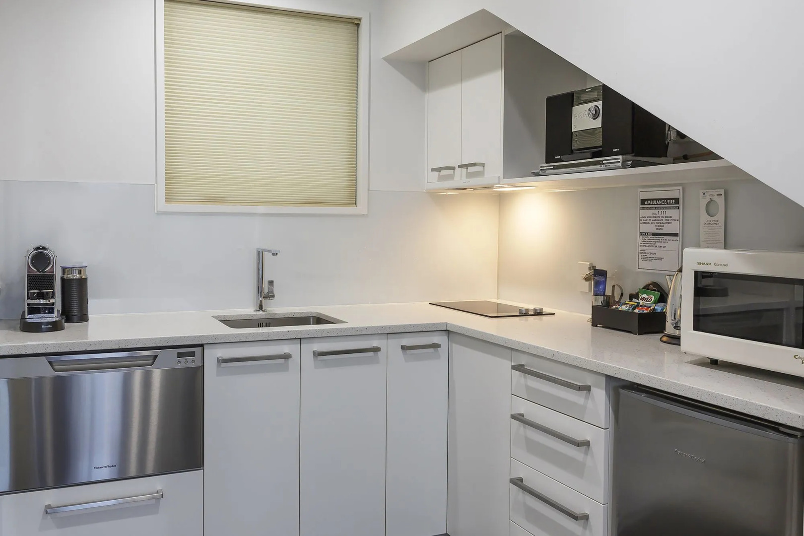 DeLorenzo's Studio Apartments