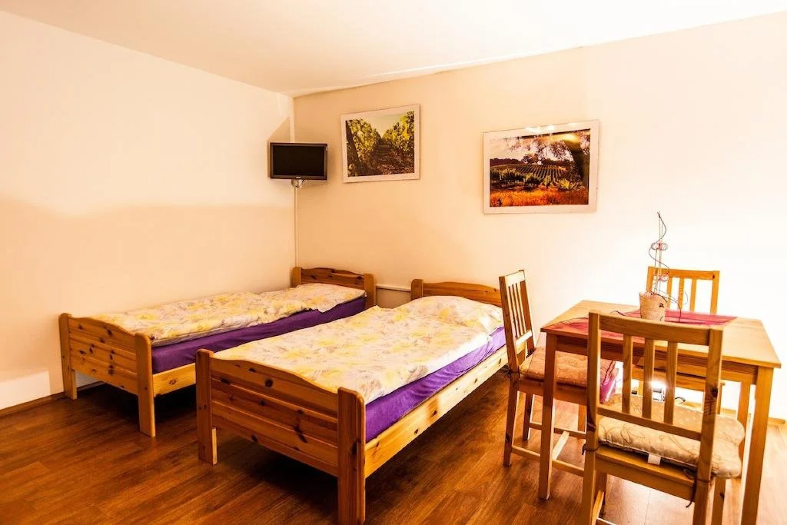 Penzion - Vinařství Hanuš