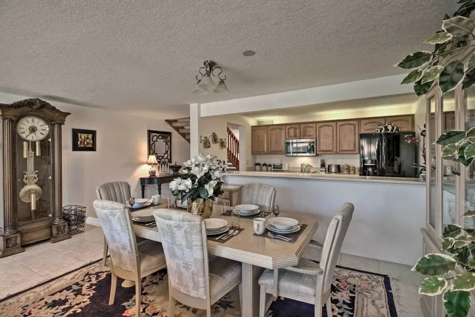 1 Mi to PGA Golf: Retreat w/ Pool in Palm Beach