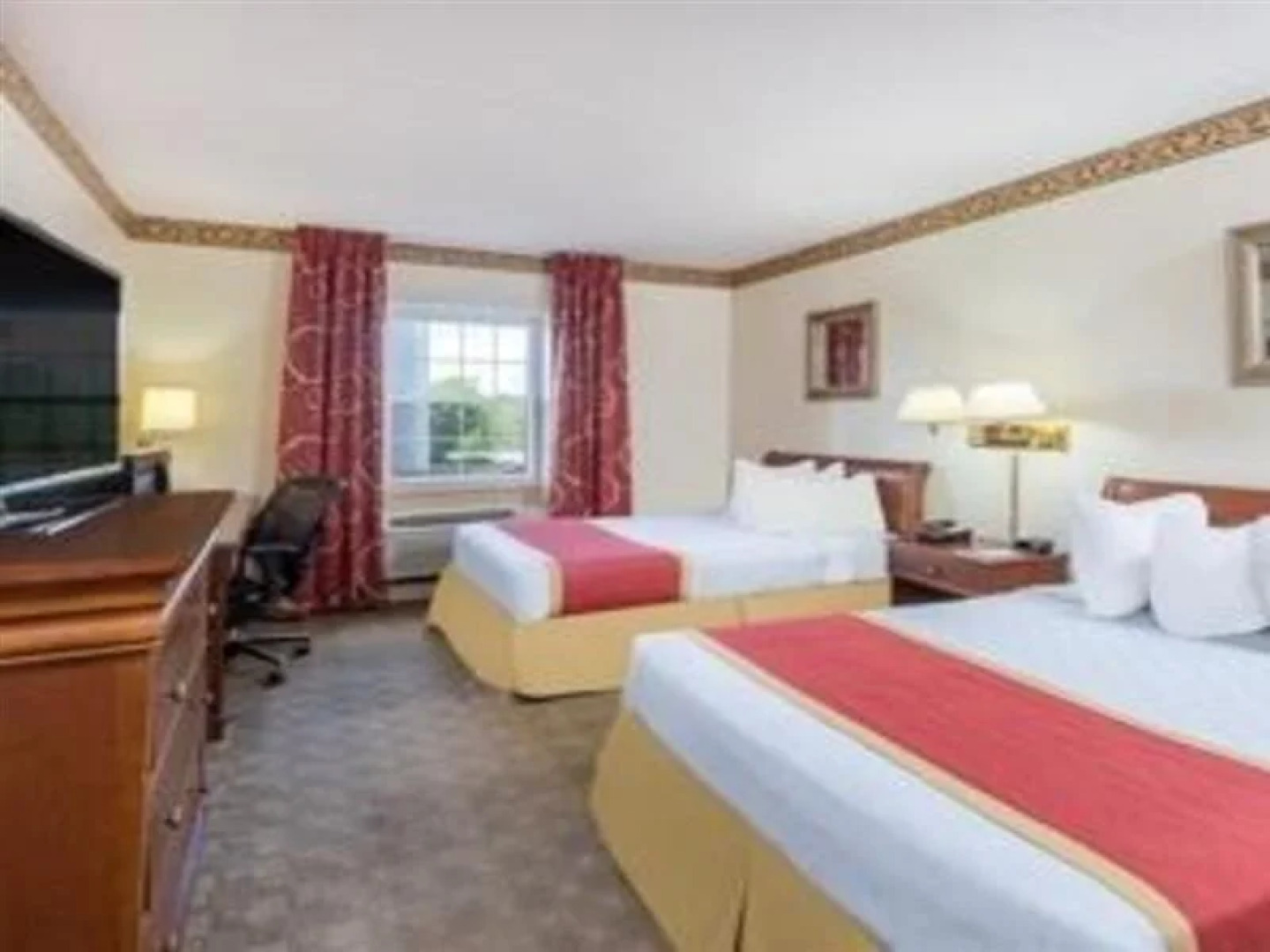 Ramada Morgantown Hotel & Conference Center