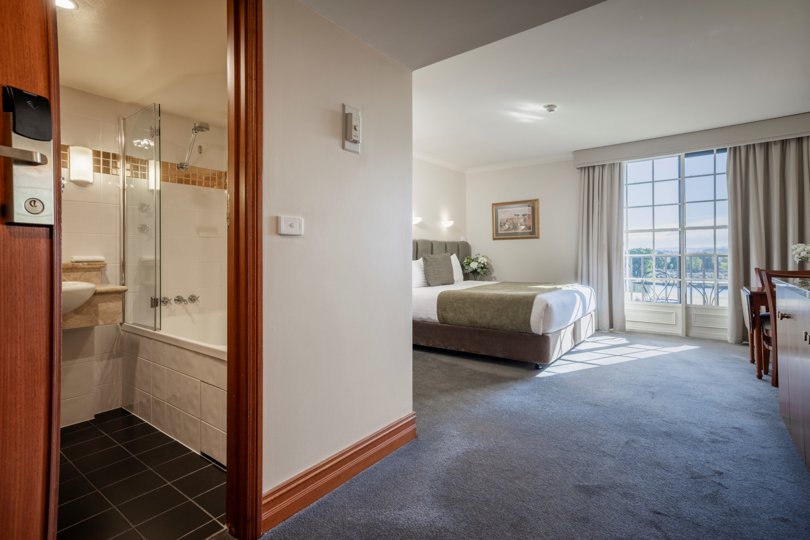 Country Club Tasmania