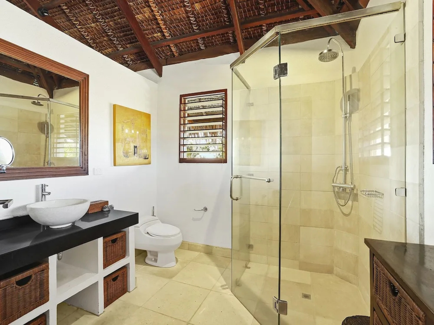 Sarangkita Beach Front Villa