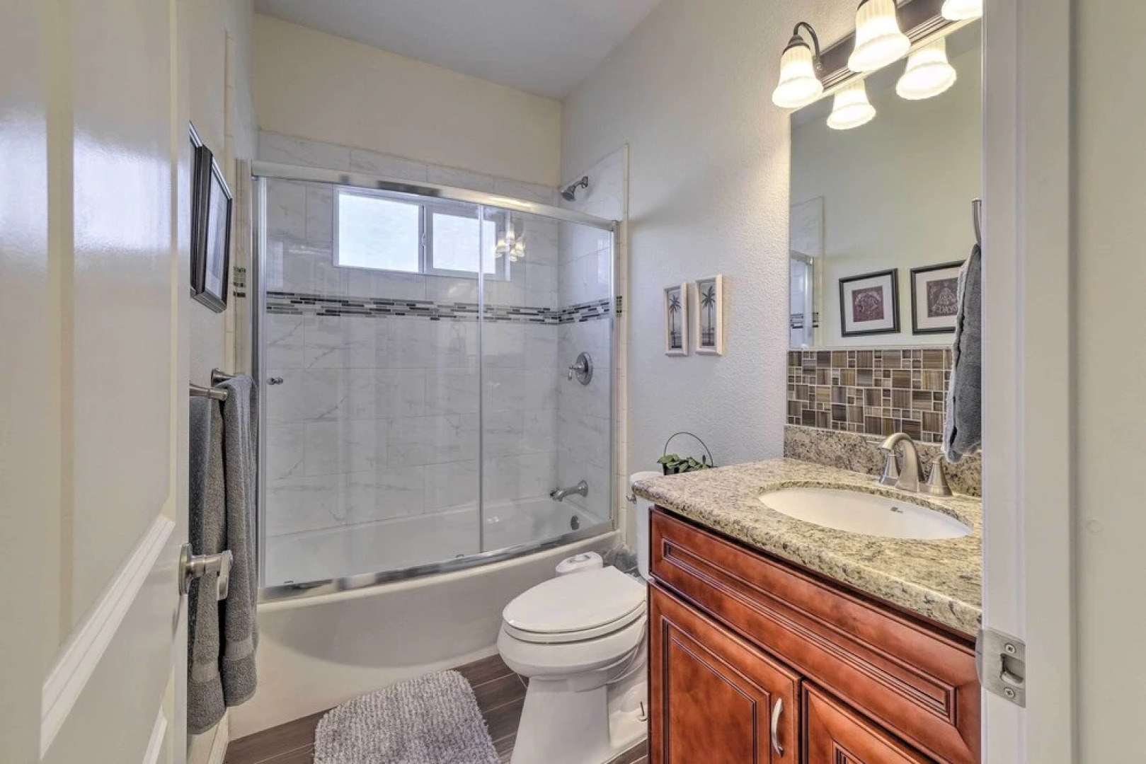 Manteca Home w/ Gated Yard ~ 2 Mi to Downtown