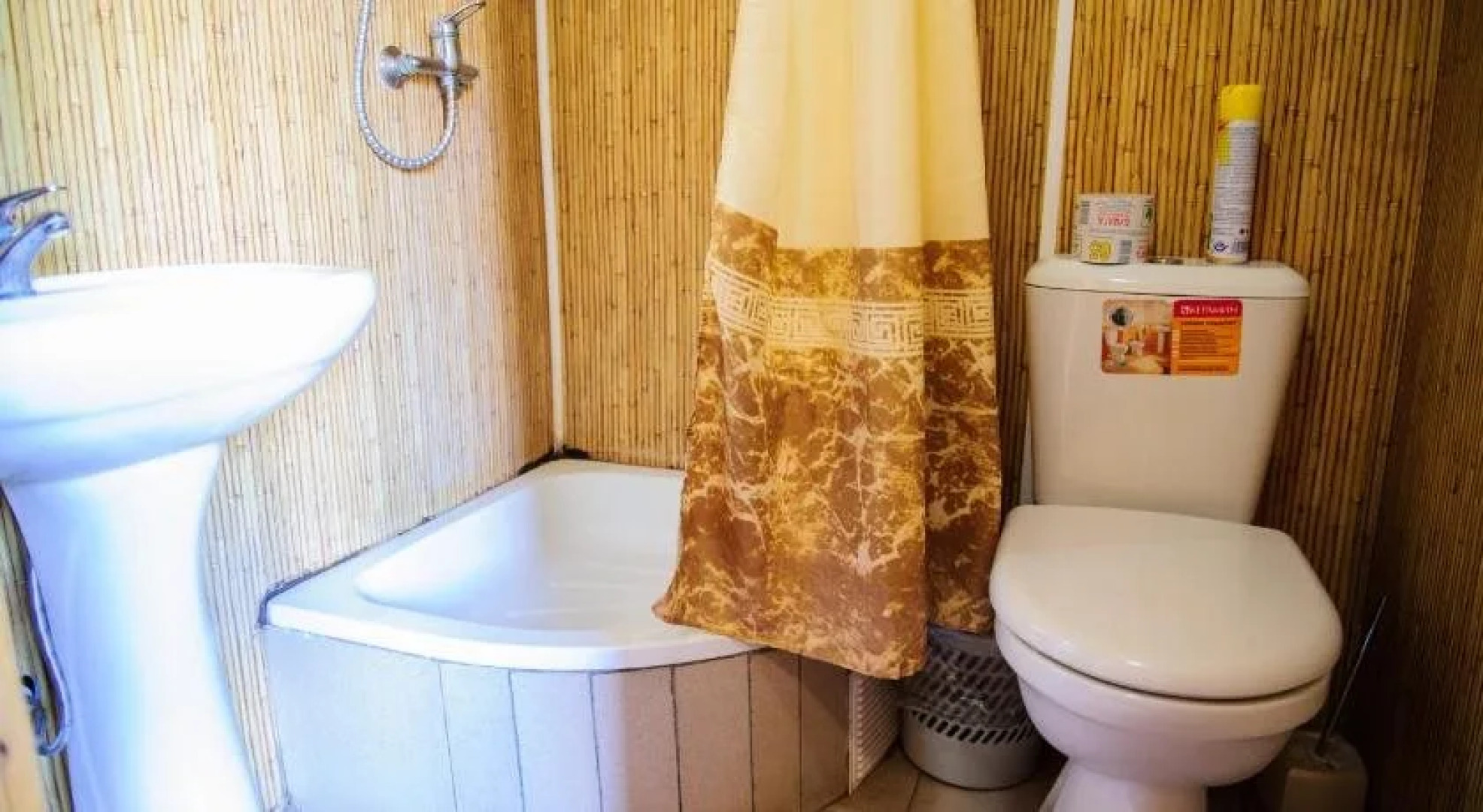 Guesthouse Zhili-Byli