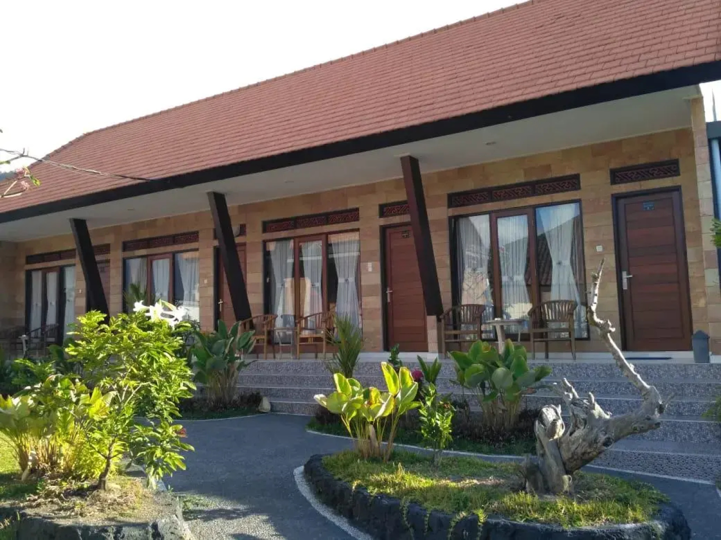 Segara Hotel and Restaurant