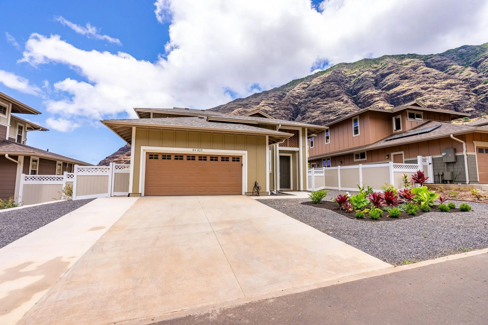 Mauna View by Avantstay 10min to Beach, Backyard