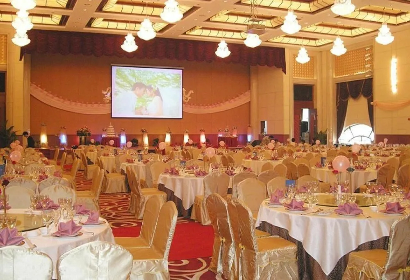 Guangdong Yinye Yanshan Hotel