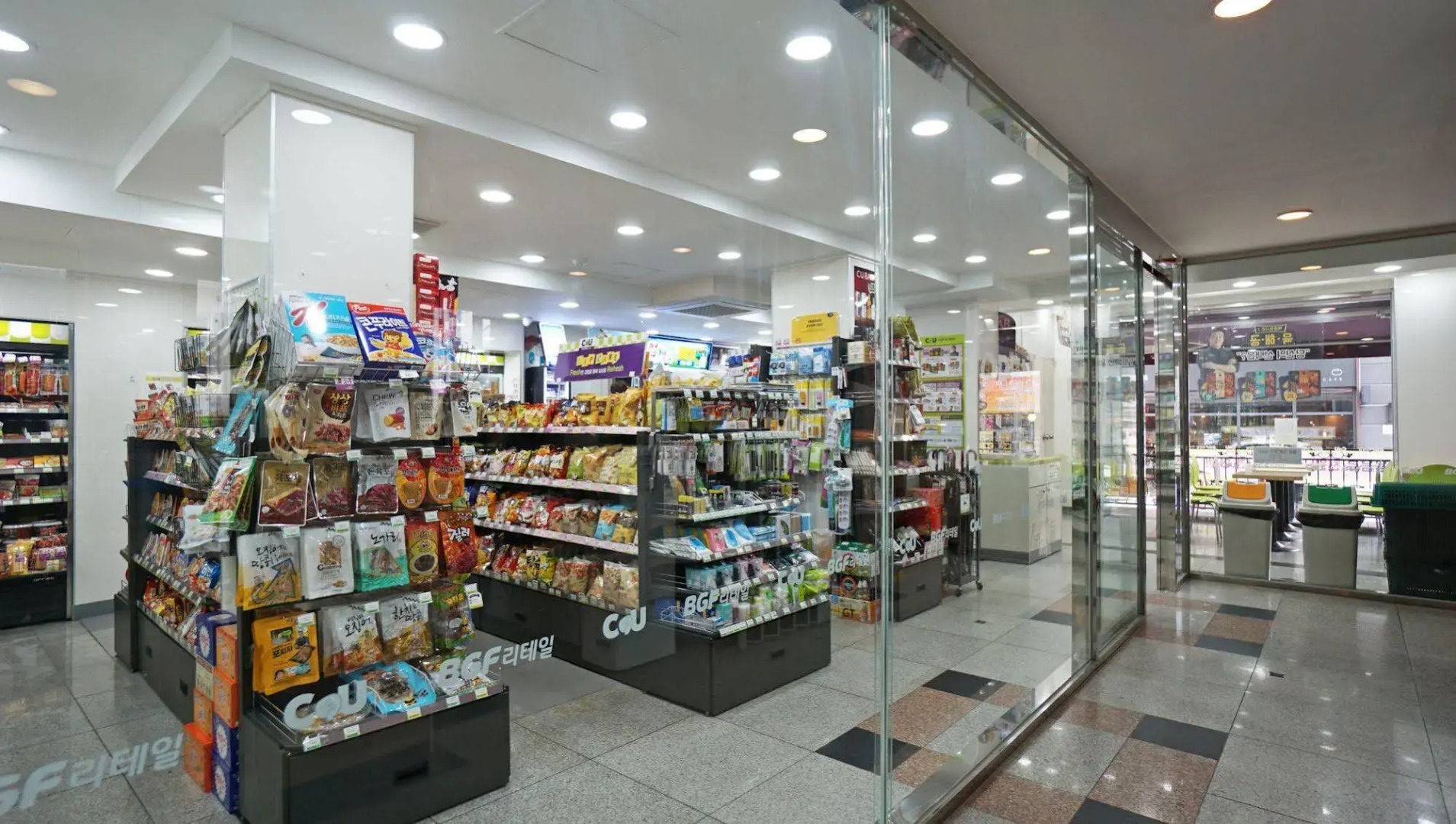 Insadong Crown Hotel