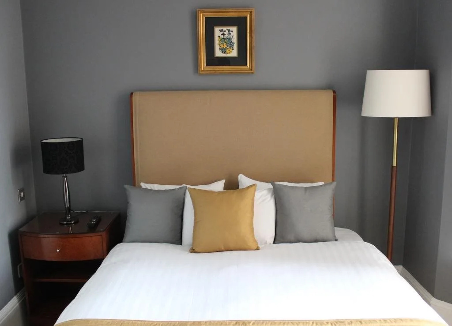 Ambassador Court Hotel