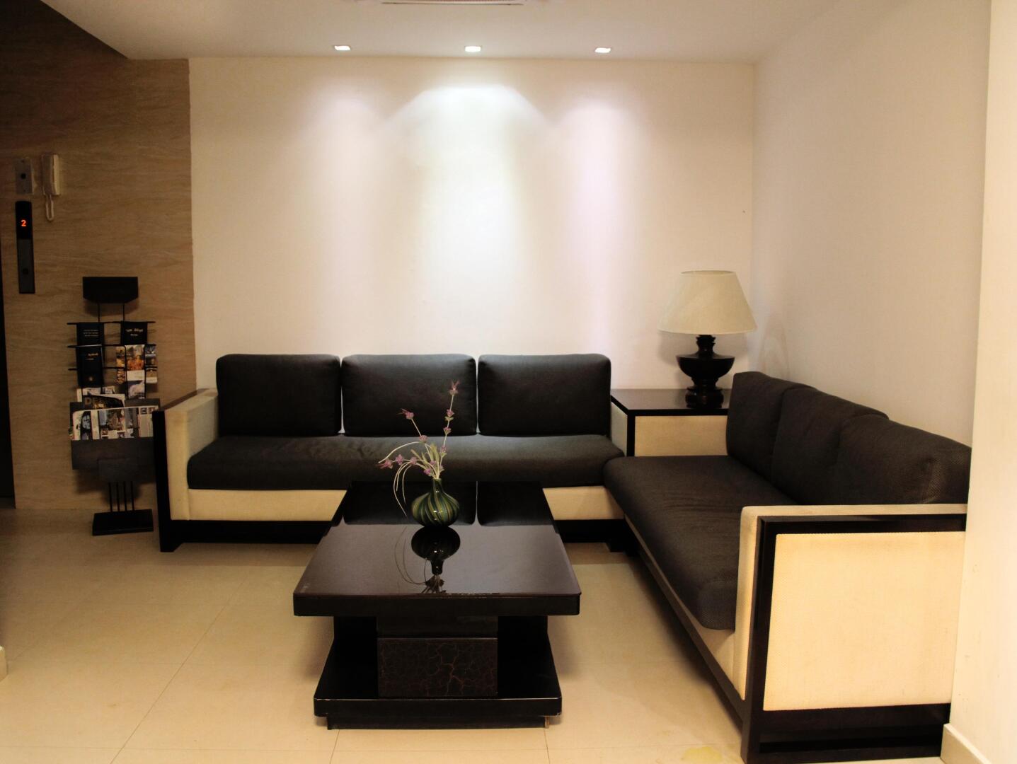 Earl's Red Passikudah