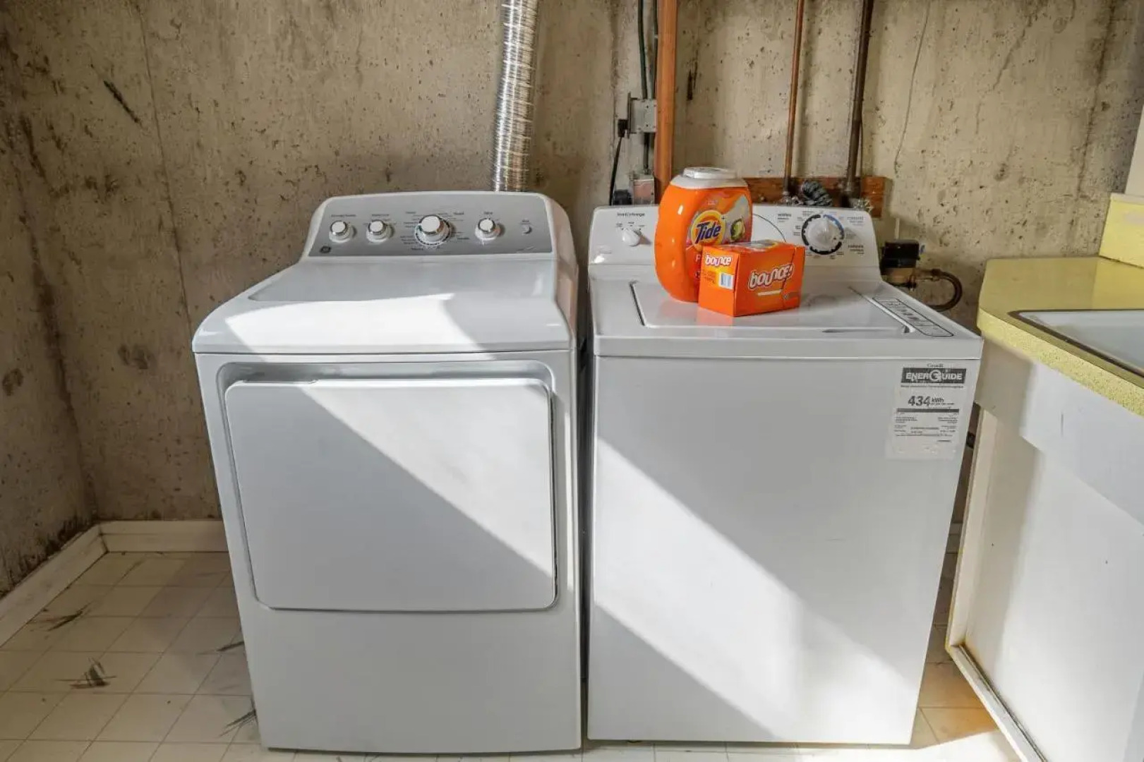 Timber Valley I HotTub I PingPong I Sleep 14 I BBQ