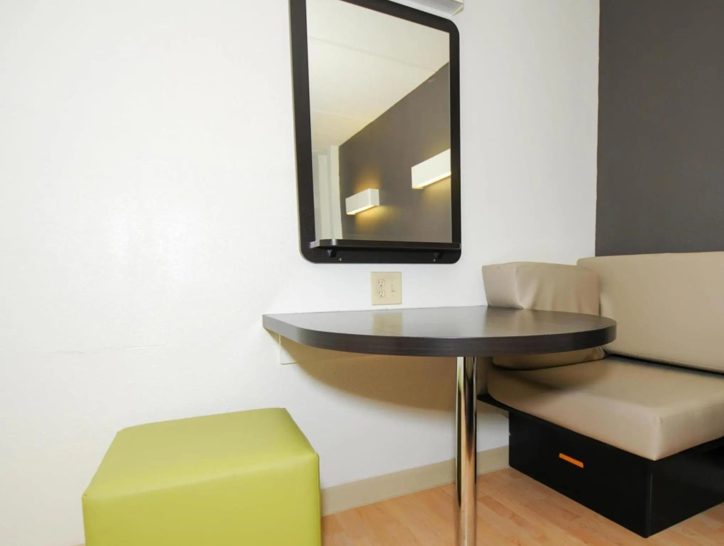 Studio 6 San Antonio, TX - Lackland AFB