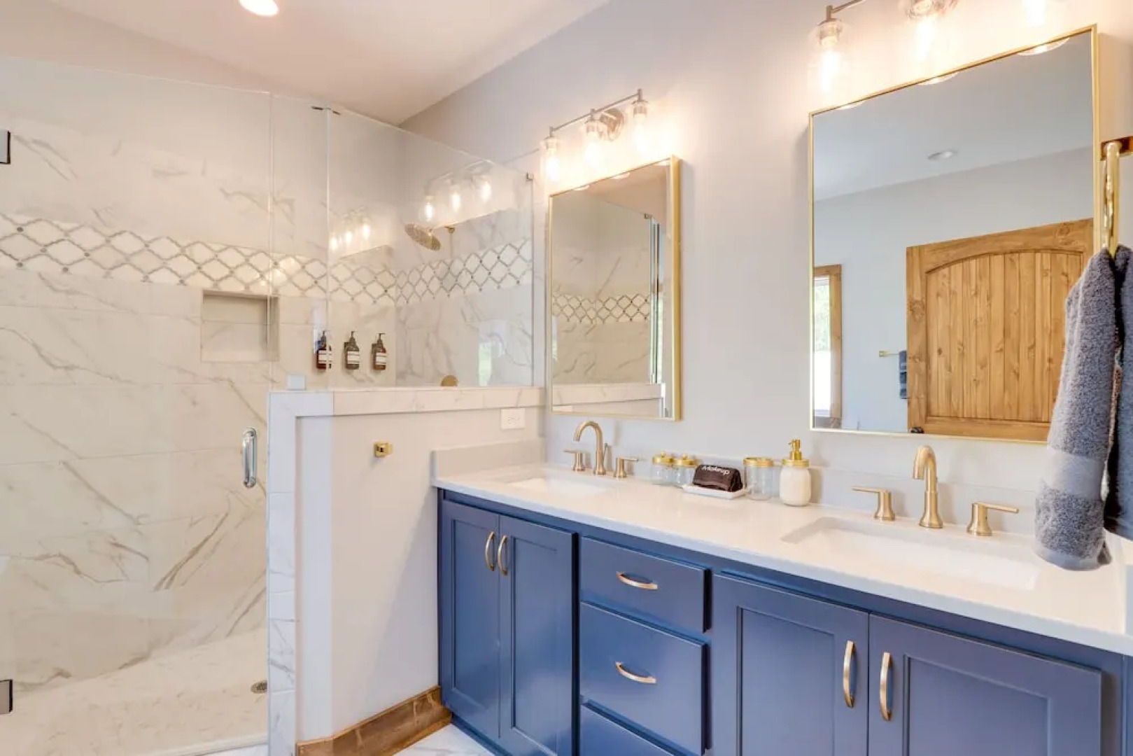 'lakeside Paradise' in Ellijay: Hot Tub, Fire Pit