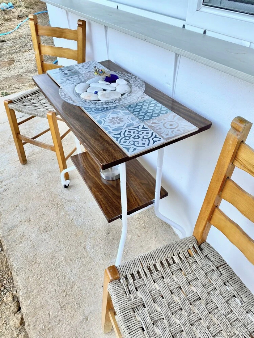 Gorgeous White Marsis Apartment in Paros