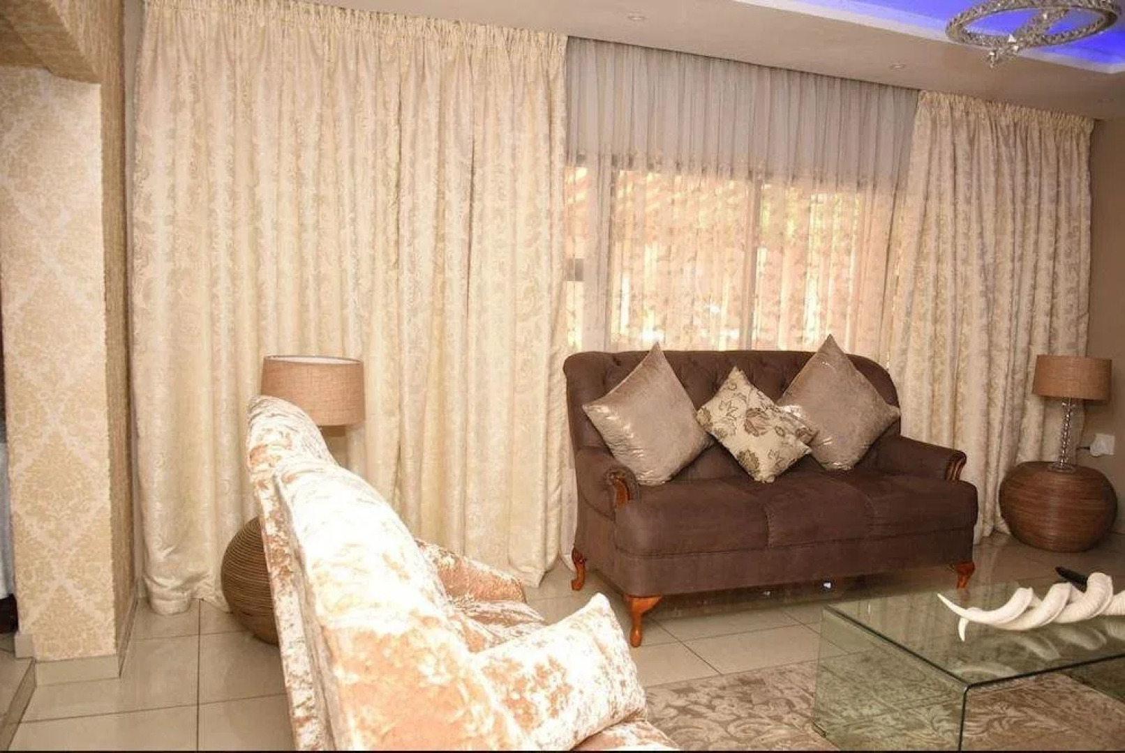 Umqhele Bed  Breakfast