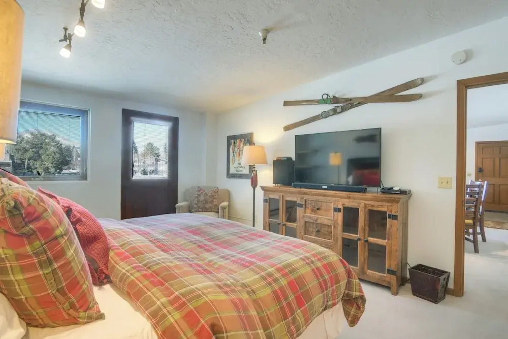 2 Mi to Sun Valley Resort: Walkable Condo!