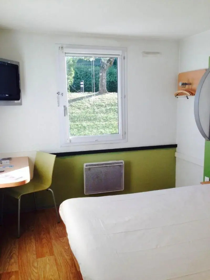 ibis budget Besancon Nord Ecole Valentin