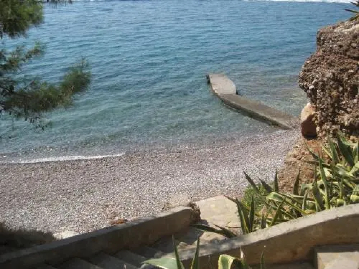 Vlichos Studio Apartment