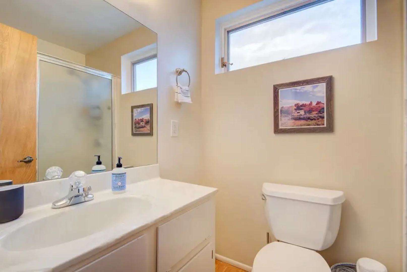 Joshua Tree Luxury Dream Modern 5 Bedroom!