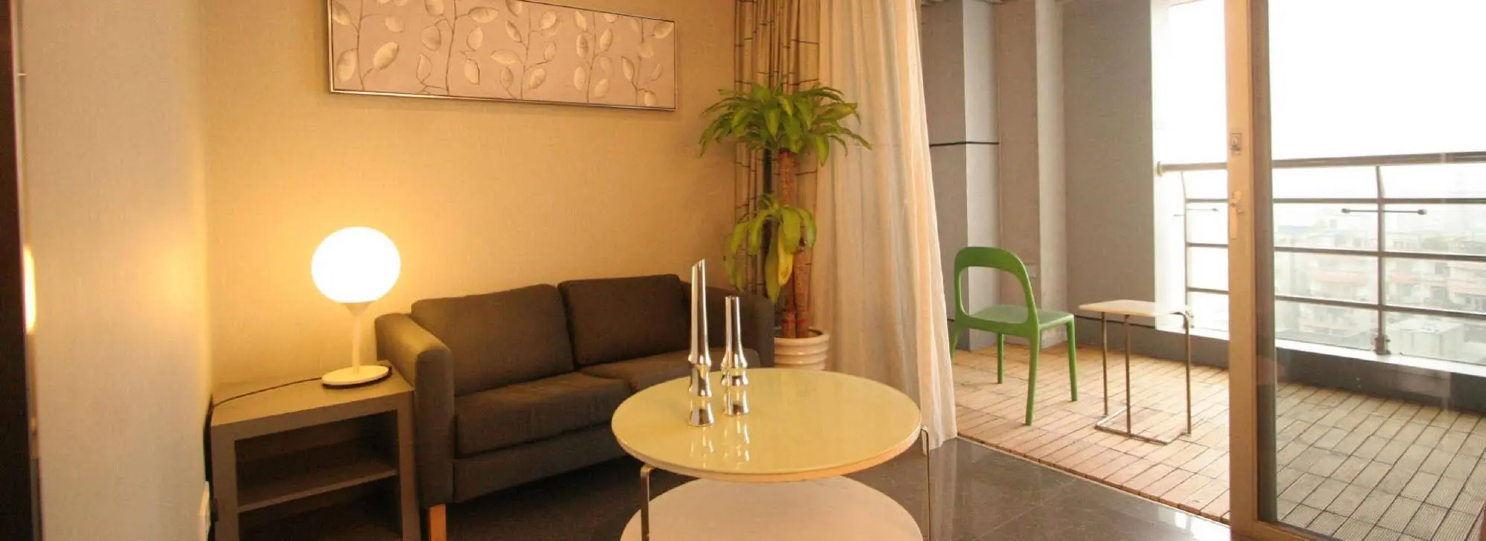 Yi-Wu Commatel Hotel