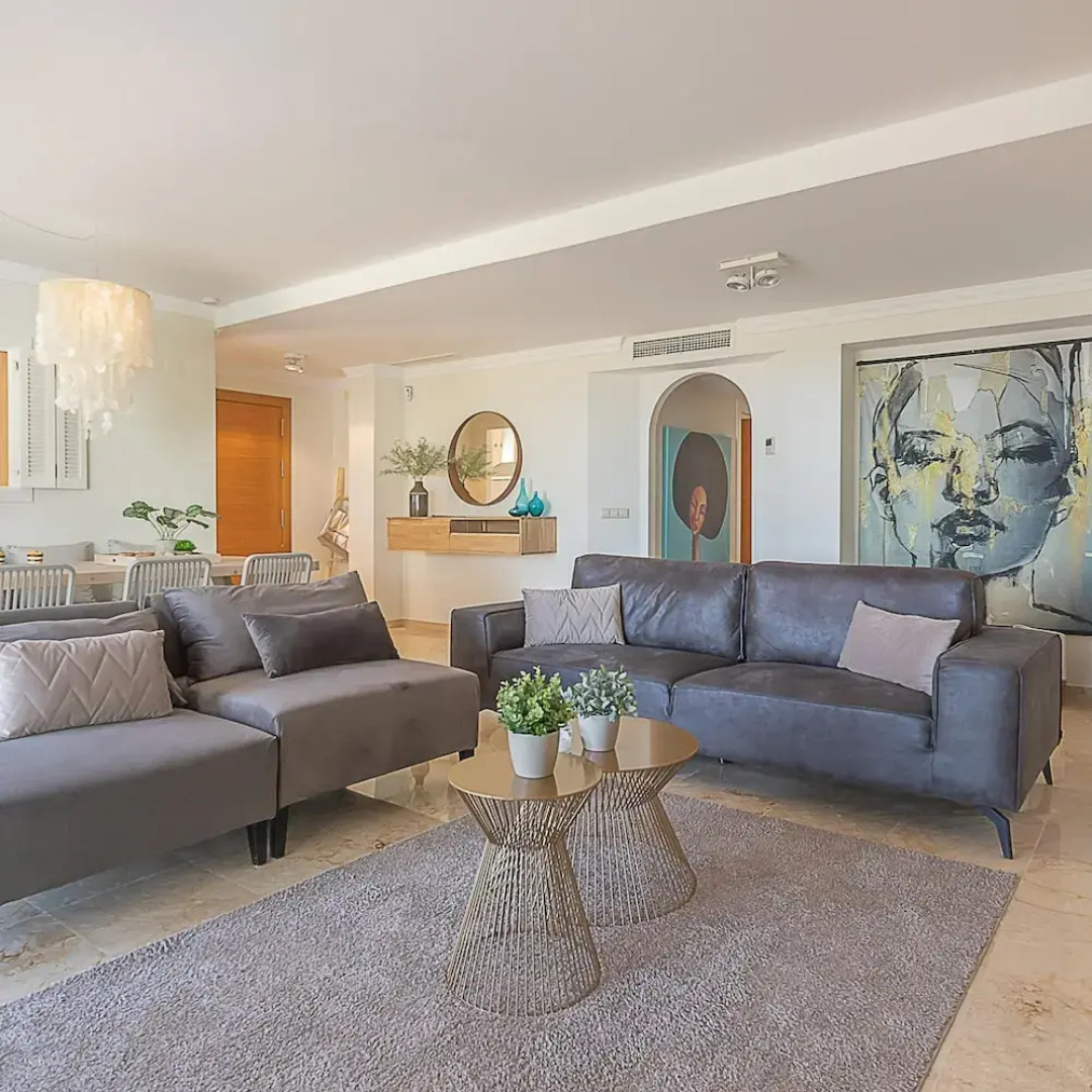 Apt Mairena Forest sea View Pool