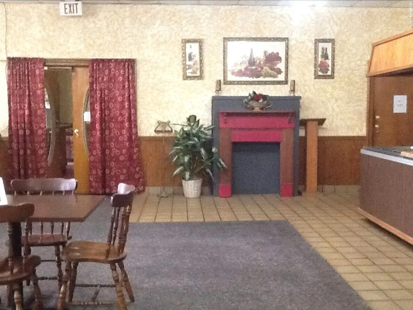 Tree Top Inn Florence