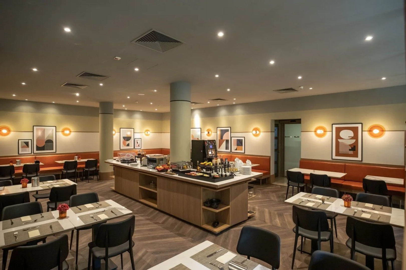 Adina Apartment Hotel Budapest