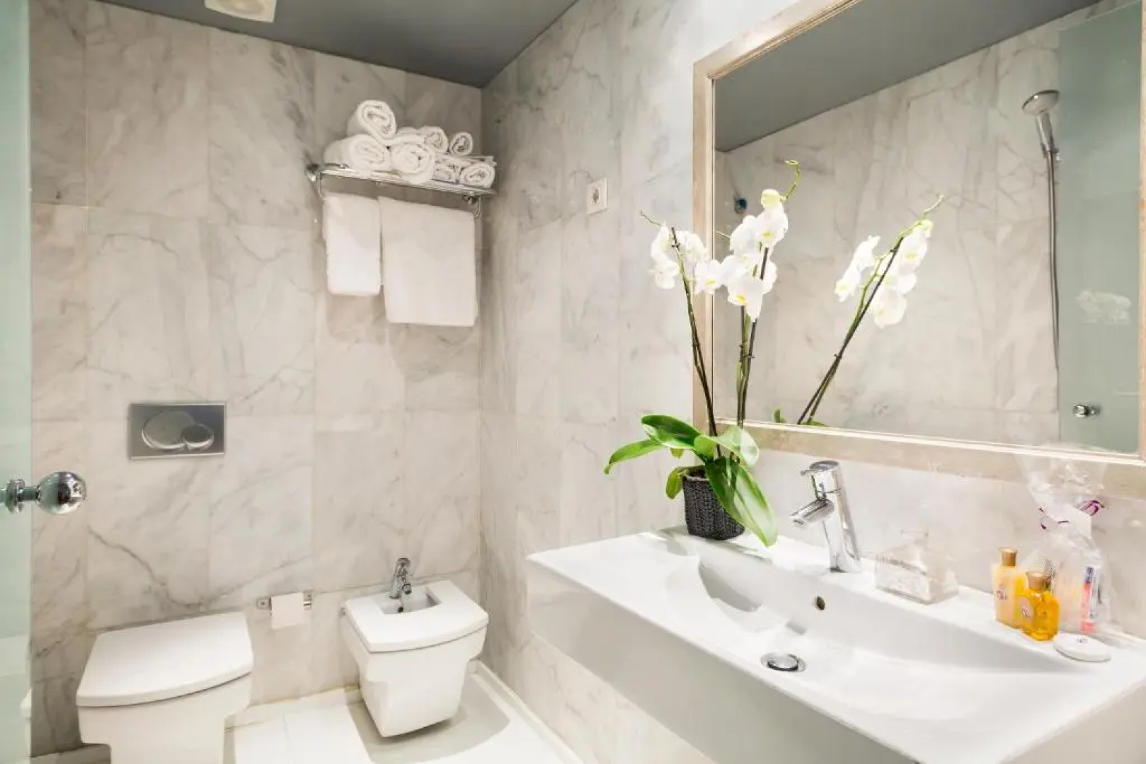 My Space Barcelona Executive Apartments Center