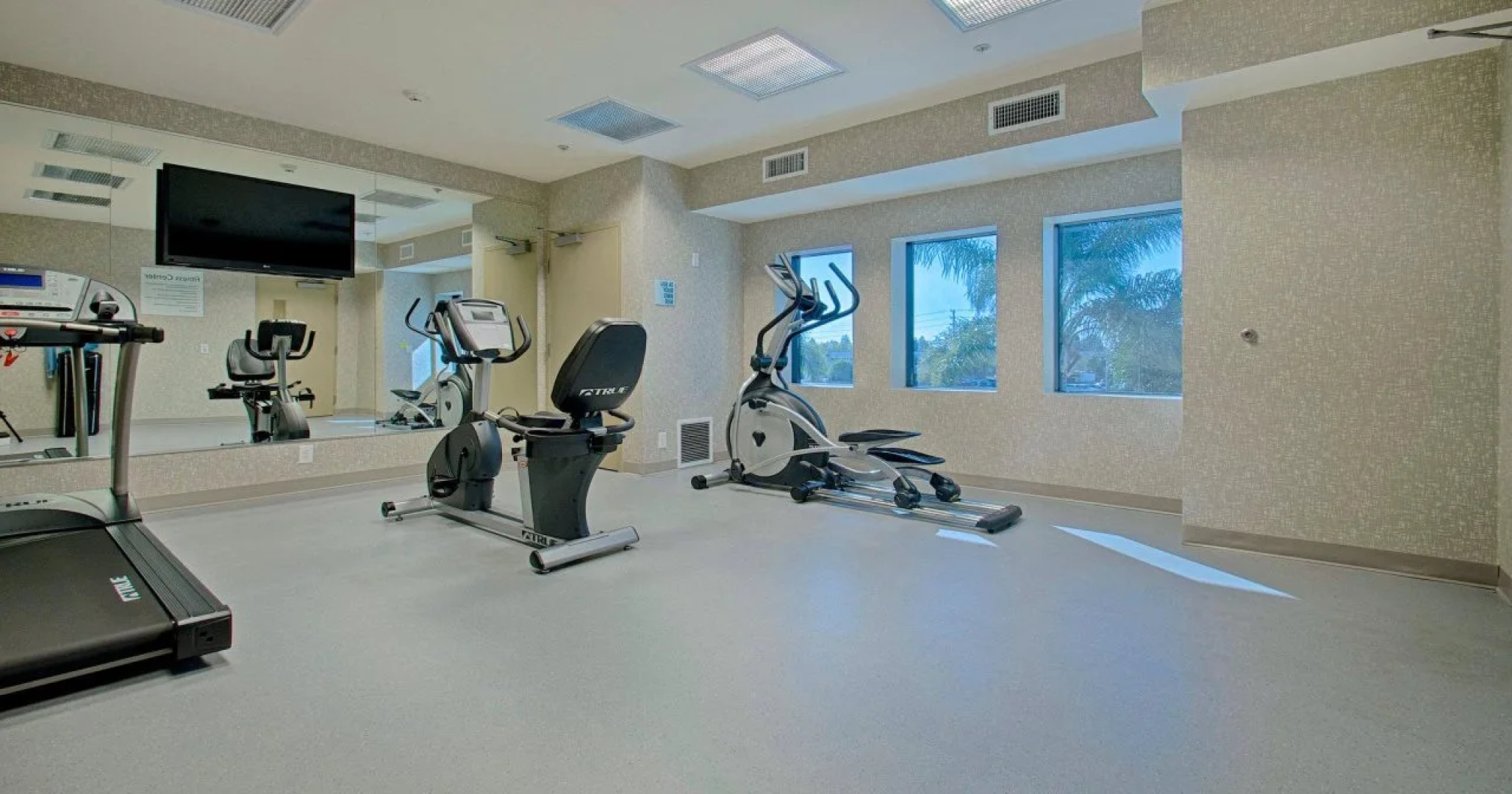 Hampton Inn by Hilton Costa Mesa Newport Beach