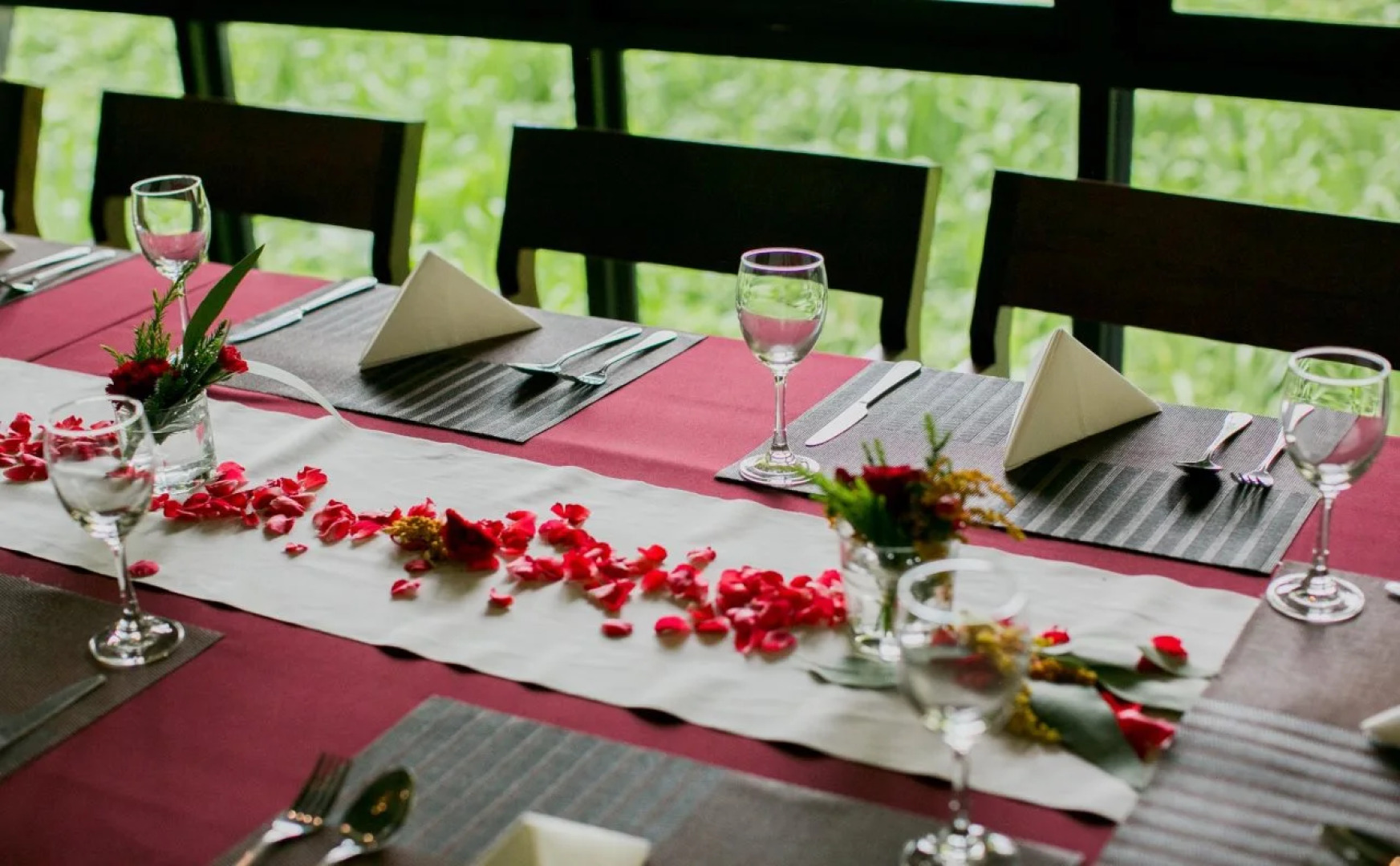 E-Outfitting Doikham Resort